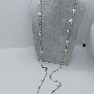 Avon long mother of pearl silver necklace‎